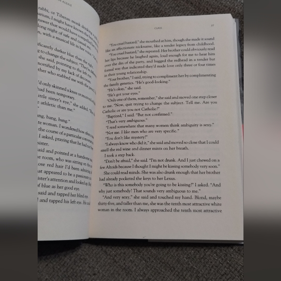 📕Sherman Alexie: The Toughest Indian in the World - Picture 2 of 3